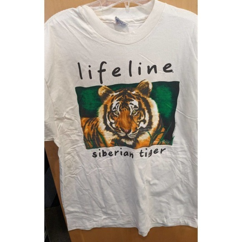 Vintage Hanes Beefy T Lifeline Siberian Tiger Graphic T-Shirt Ivory~‎ Size Large